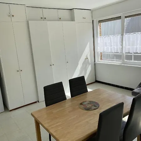Studio Entree Par La De St Isdelbald Résidence Portofino *